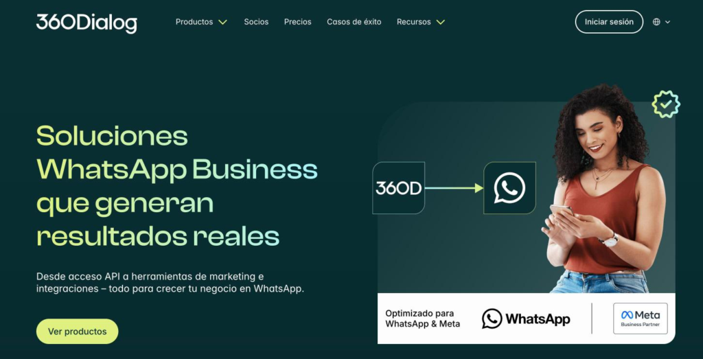 Página de inicio de 360dialog, proveedor de acceso a la API de WhatsApp Business, en el momento de la captura.