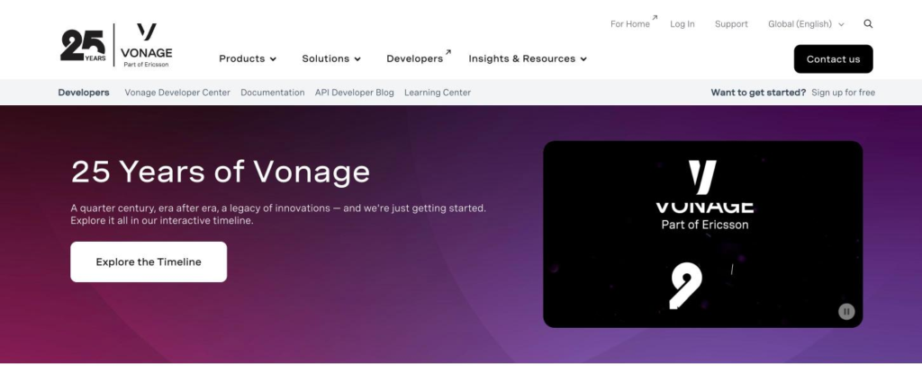 Vonage home page with the communications API and business messaging blocks, in its United States version.